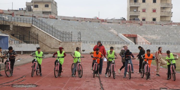 Çalakiyên Dewriya Dibistanê Di Roja Xwe Ya Heştemîn De Berdewam Dike