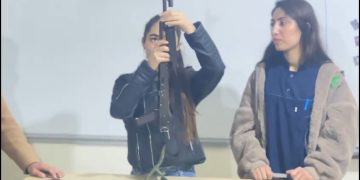 Xwendekarên Welatparêz ên Kobanê perwerdeyê parastinê lidardixin