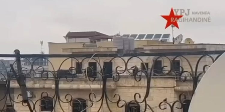 Hewldaneke Êrîşê Li Gundewarê Eyn Îsa Hate Şikandin; Şer Li Dora Reqayê Berdewam Dike