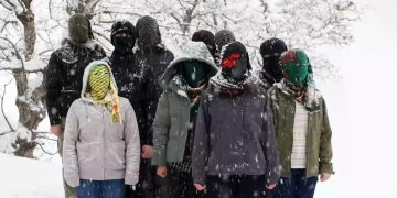 Ciwanên Rojhilatê Kurdistanê Jî Biryar Dane Ku Tevlî Berxwedanê Bibin: Em Hemû Ciwanan Vedixwînin