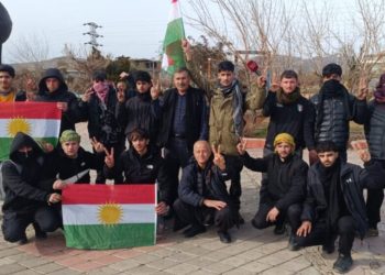 Ciwanên Raperîn Ji Bo Tevlîbûna Berxwedanê Çûn Rojava