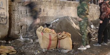 Ciwanên Şoreşger li Hesekê Mewziyên Berxwedanê Ava Dikin