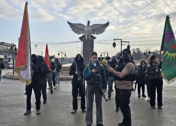 Ciwanên Şoreşger û Jinen Ciwan li Hesekê Ji Bo Taxên Helebê Tevlî Seferberî Bun