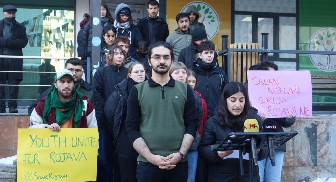 Ciwanên Enternasyonalîst Ji Bo Rojava Got: Tu Sînor Nikarin Me Bidin Sekinandin