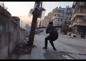 Ciwanên Helebê Taxên Xwe Diparêzin