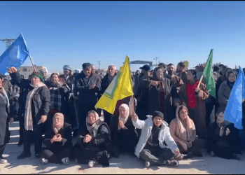 Gelê Rojava Dêr Hafirê’ye