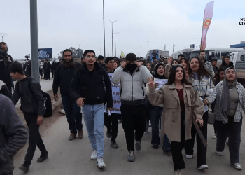 Xwendekarên Qamişlo ji bo Piştgiriya Berxwedana Şêx Meqsûd Meşiyan