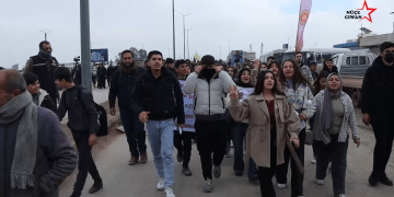 Xwendekarên Qamişlo ji bo Piştgiriya Berxwedana Şêx Meqsûd Meşiyan