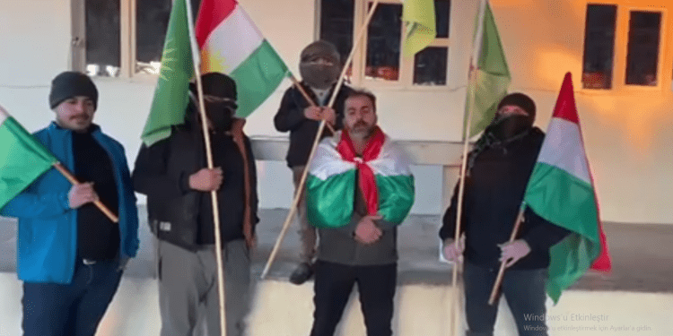 Ciwanên Navçeya Mexmûrê: Em Amadene Tevlî Seferberiyê Bibin