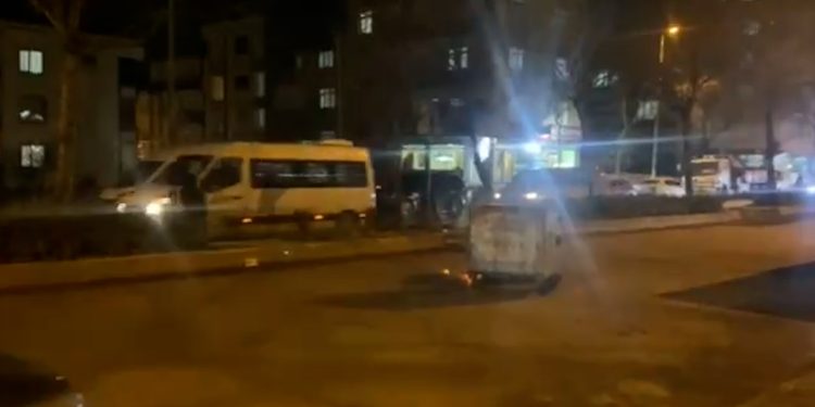 Ciwanên Welatparêz Li Esenyurt Ji Bo Rojava Daketin Kolanan