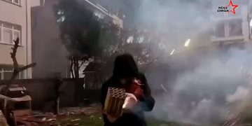 Ciwanên Welatparêz Li Stenbolê Êrîşên Li Ser Rojava Protesto Kirin