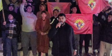 Ciwanên Şoreşger ên Kobanê ji bo piştgiriya berxwedana taxên Helebê daketin qadan