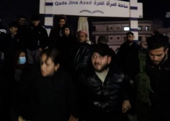 Ciwanên Kobanê Şahiyê Berxwedanê Dikin