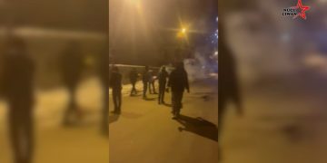 Ciwanên Welatparêzên Wanê Ji Bo Rojava Çalakî Li Darxistin