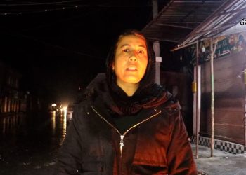 Gelê Kobanê Li Dijî Çeteyan 24 Saet Di Parastinê De Ye