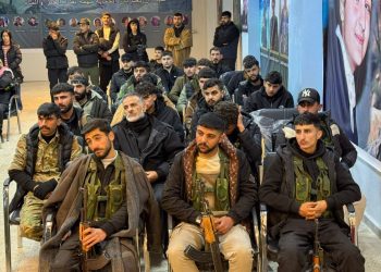 Ciwanên li Bakur û Rojhilatê Sûriyeyê Li dijî Êrîşan Seferberiyê Radigihînin û Tevlî Refên Xweparastinê Dibin