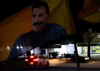 Ciwanên Şengalê Ji Bo Rojava Daketin Kolanan