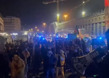 TCŞ li Stuttgartê: Niha Dema Serhildanê Ye!