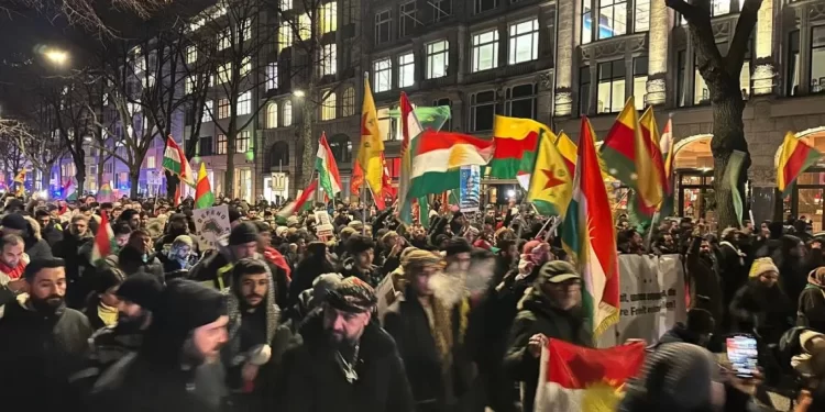 BLOGA ZINDÎ – Bi Hezaran Kes Li Qadanin Bi Pêşengiya TCŞ û TekoJIN