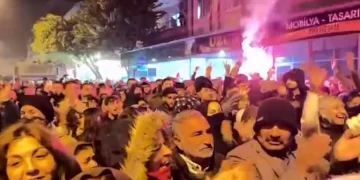 Li Mersînê Ji Bo Rojava Gel Daket Kolanan