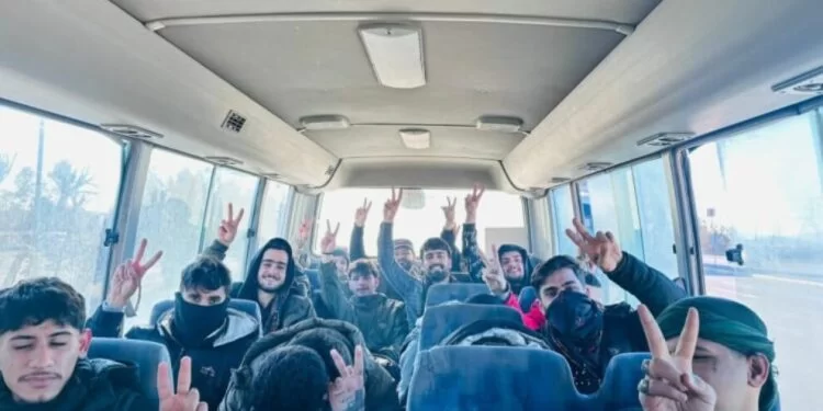 Konvoya Gel û Ciwan a Sêyemîn Ji Silêmaniyeyê Bi Rê Ket