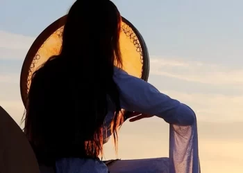 Helbesta “ROJPERESTIM” Ji Ciwanên Êzidî Ji Bo Rojava