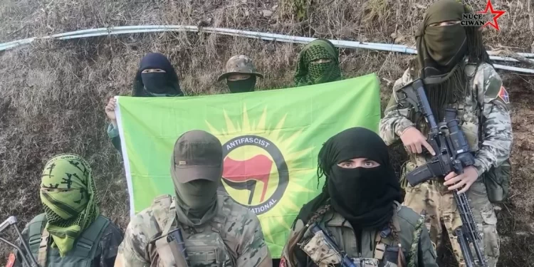 Ciwanên Enternasyonalîst: Ji Bo Rojava Rabin Ser Piyan, Bersiva Seferberiyê Bidin