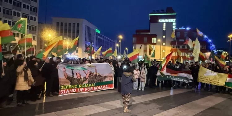 Ciwan Li Kolnê Li Dijî Dagirkeriyê Daketin Kolanan