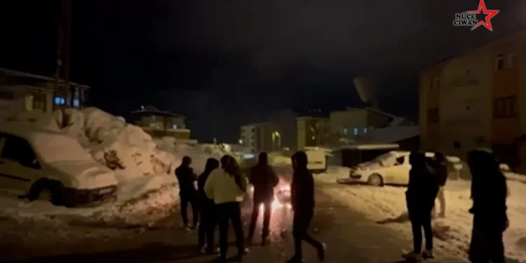 Ciwanên Welatparêz Li Colemêrgê Xwepêşandana Rojava Lidar Dixin