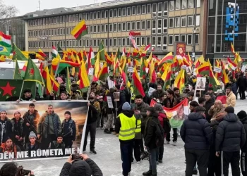 Çalakiyên Protestoyî Yên Li Kolnê Bênavber Berdewam Dikin