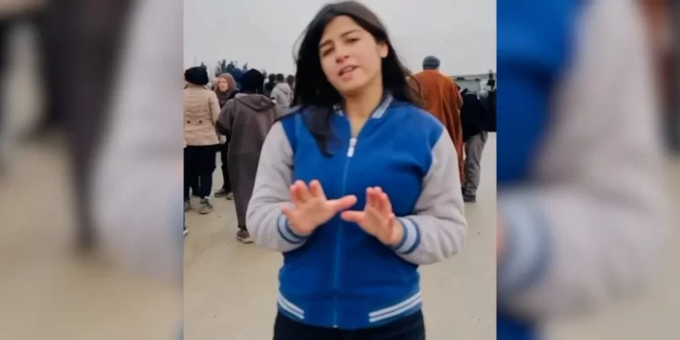 Gelê Rojava Ber Bi Helebê Ve Diçin