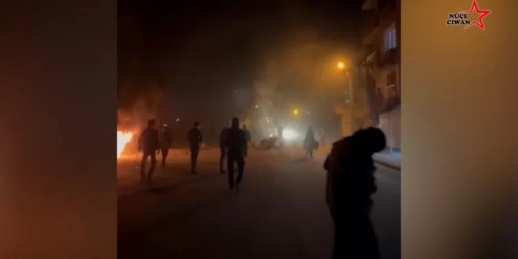 Ciwanên Welatparêz Li Qoserê Li Dijî Êrîşên Li Ser Rojava Çalakî Kirin