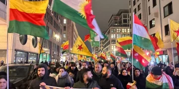 Ciwanan Li Berlînê Êrîşên Li Ser Rojava Protesto Kirin