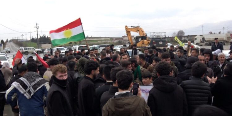 Ciwanên Ku Beşdarî Seferberiyê Bûn Li Qeladizê Bi Girseyî Hatin Pêşwazîkirin