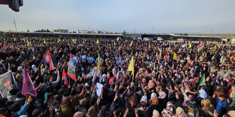 Li Dêrikê 3 Şehîd Hatin Oxirkirin