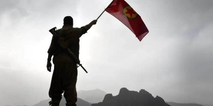 PKK: Özgürlük Gerillası Newroz ateşini gök yüzünde yakmaktadır