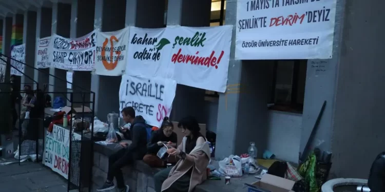 DEM Parti’den ODTÜ’lü öğrencilere destek