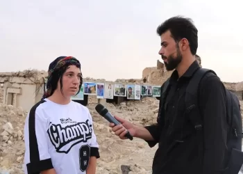 Ezidi Gençler, DAİŞ Katliamında Şehit Düşen Binlerce Kişiyi Andı