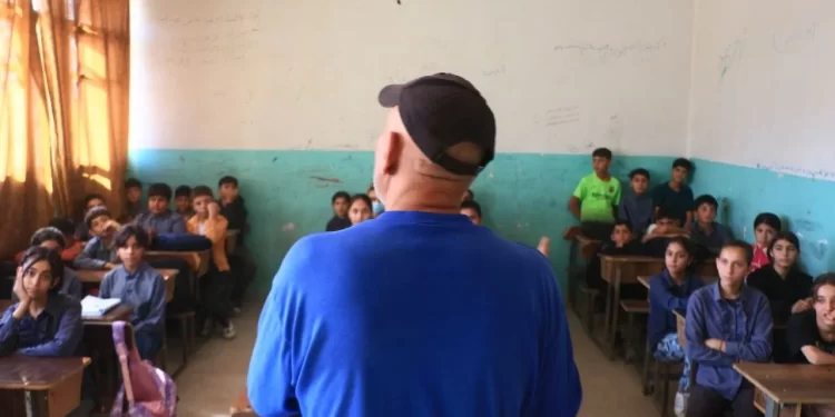 Rakka Okul Spor Komitesi Sağlık ve Spor Konulu Seminerler Düzenliyor