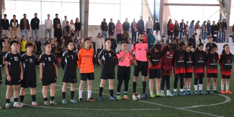 Qamişlo’da Genç Kadınlar, Kadına Yönelik Şiddete Karşı Bir Turnuva Düzenledi