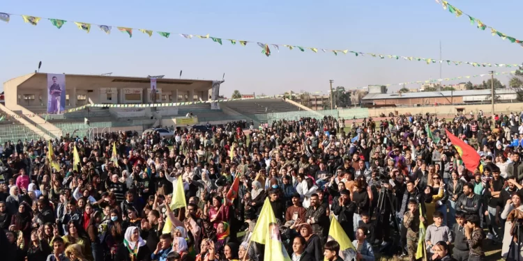 Qamişlo’da 27 Kasım Ulusal Direniş Bayramı Kutlaması 12 Mart Stadyumu’nda Gerçekleştirildi