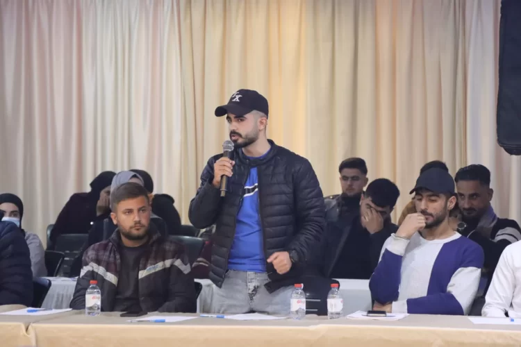 Gençler Cizîr’de ”Komün” Konulu Çalıştay Düzenledi