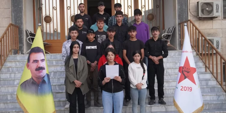 Partiya Yekîtiya Demokratîk (PYD) Gençlik Meclisi Ekolojik Kampanya Başlattı