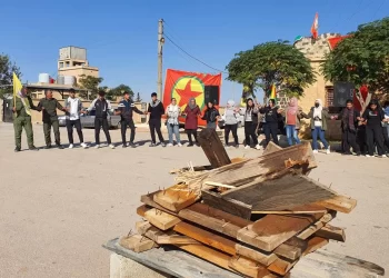 Kobanêli Gençler ve Öğrenciler PKK’nin 47. yıl Dönümünü Kutladı