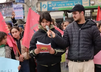Halep’te Gençlerden Kitlesel Yürüyüş