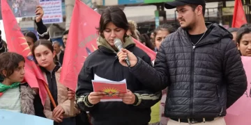 Halep’te Gençlerden Kitlesel Yürüyüş