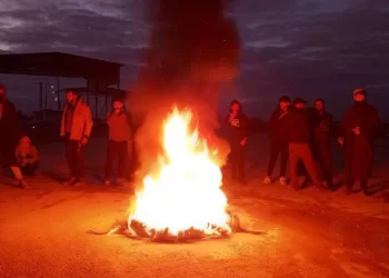 Rojava Halkı Dêr Hafır Sınırında Nöbet Tutuyor