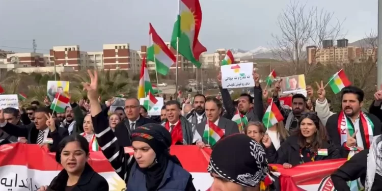 Silêmaniyê Öğrencileri Rojava İçin Eylem Düzenledi