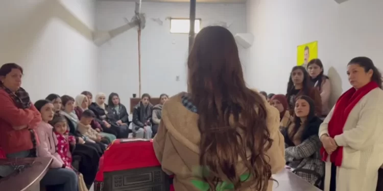 Kobanê Öğrencileri İlk Yardım Eğitimlerine Devam Ediyor