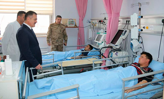 İddiaya göre askeri üs bölgesine eş zamanlı yıldırım düştü: 6 işgalci Türk askeri yaralı